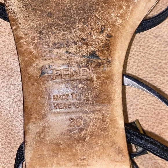 Fendi Flats - Picture 5 of 5